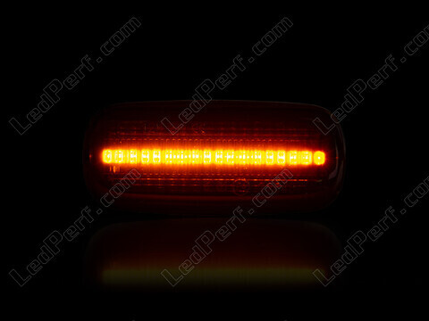 Maximale Beleuchtung der dynamischen LED-Seitenblinker für Audi A4 B5