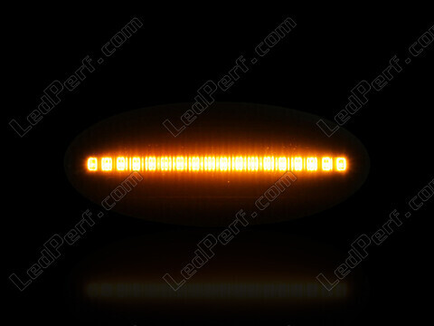 Maximale Beleuchtung der dynamischen LED-Seitenblinker für Nissan Leaf