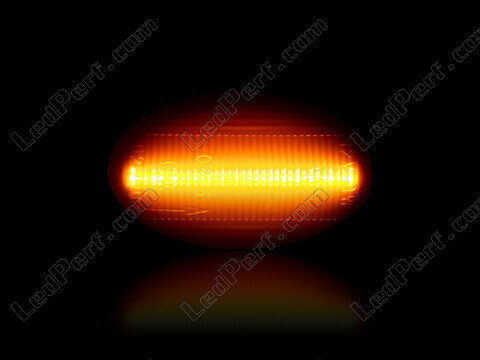 Maximale Beleuchtung der dynamischen LED-Seitenblinker für Opel Astra F