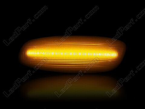 Maximale Beleuchtung der dynamischen LED-Seitenblinker für Peugeot 207