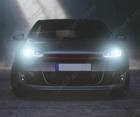 Osram Xenon Fernlicht Scheinwerfer für Volkswagen Golf 6