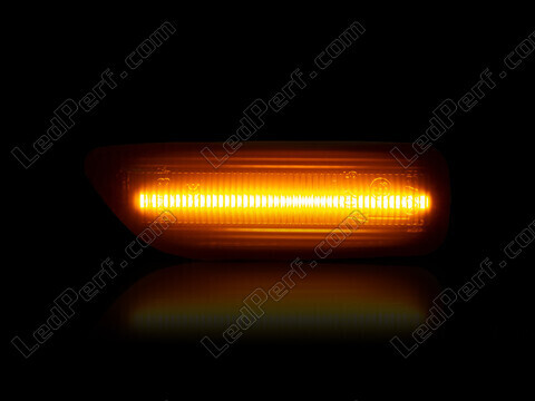 Maximale Beleuchtung der dynamischen LED-Seitenblinker für Volvo V70 II
