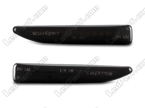 Vue de face des clignotants latéraux dynamiques à LED pour BMW Serie 7 (E65 E66) - Couleur noire fumée