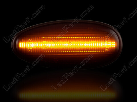 Eclairage maximal des répétiteurs latéraux dynamiques à LED pour Mitsubishi Lancer Evolution 5