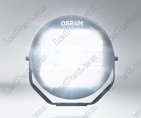 Grafik des Lichtstrahls Combo des LED-Zusatzscheinwerfers Osram LEDriving® ROUND MX260-CB