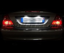 LED-Pack (reines 6000K) für Heck-Kennzeichen des Mercedes CLK (W209)