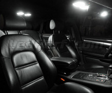 Pack intérieur luxe full leds (blanc pur) pour Audi A8 D3